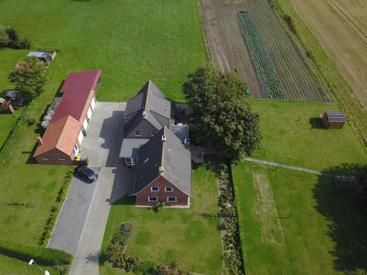 Pension Nele Hohaus Neuharlingersiel Exterior foto
